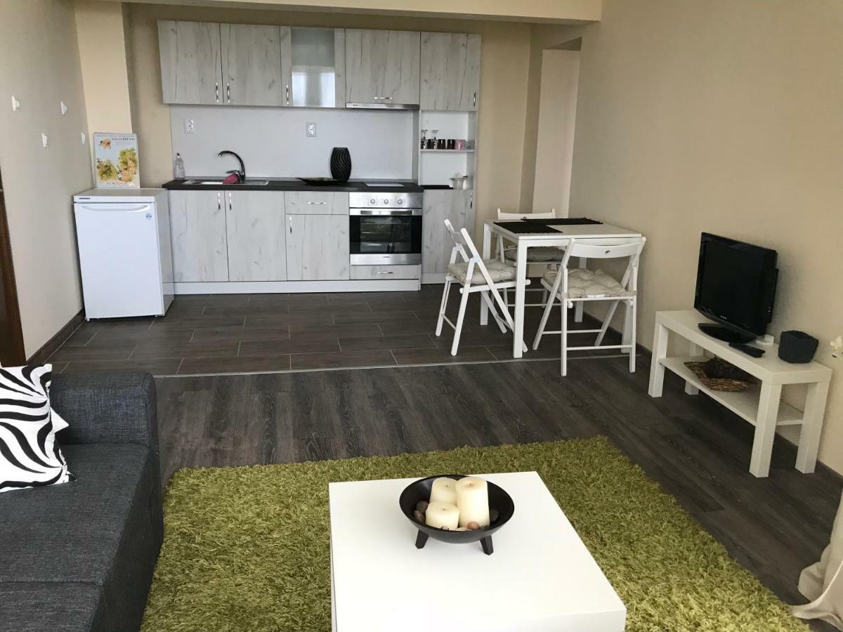 Villa Steffi Golden Sands Ngoại thất bức ảnh